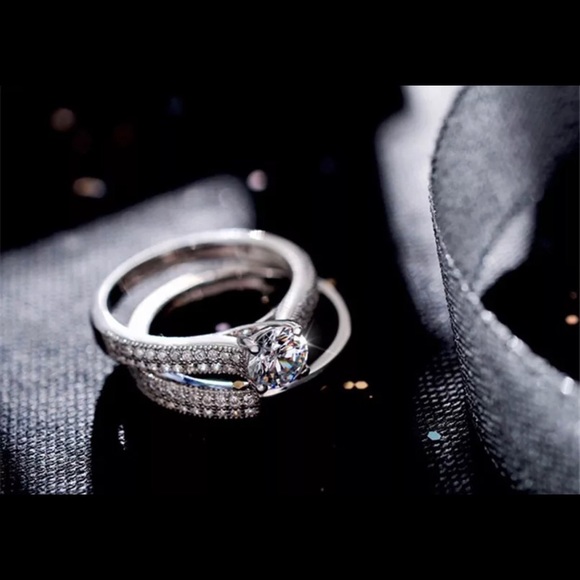 Jewelry - Engagement ring